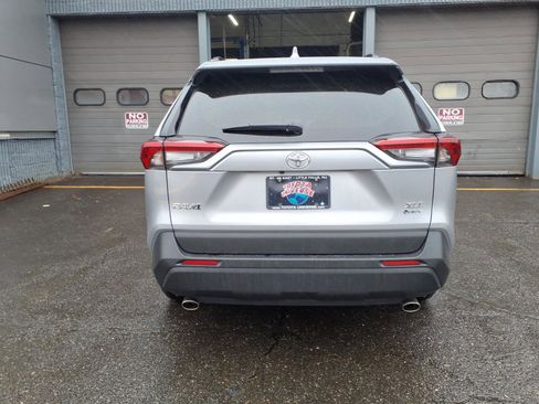 Certified 2025 Toyota RAV4 XLE image 5