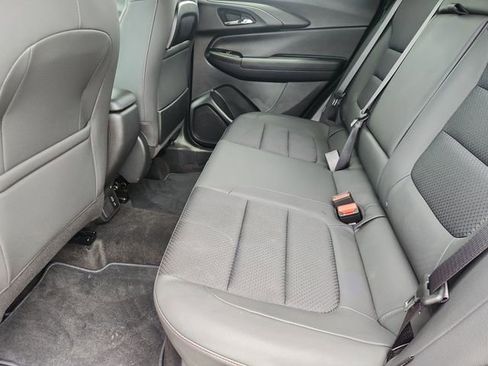 Used 2023 Chevrolet TrailBlazer RS w/ Convenience Package AWD/4WD image 22