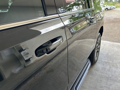 Used 2025 Chevrolet Suburban LS image 16