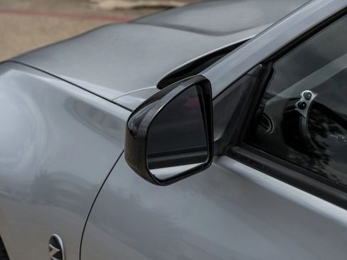 Used 2014 Nissan 370Z Coupe RWD image 29