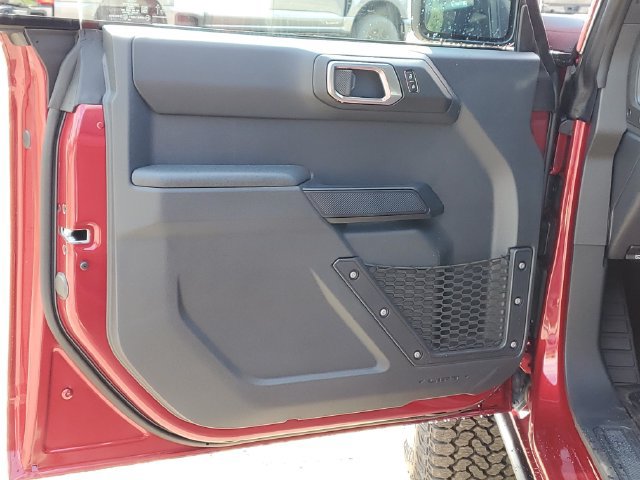 New 2026 Ford Bronco Big Bend w/ Black Diamond Package AWD/4WD image 9