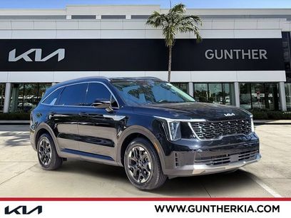 Certified 2024 Kia Sorento S w/ Panoramic Sunroof Package