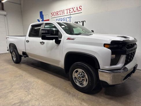 Used 2021 Chevrolet Silverado 2500 W/T w/ WT Convenience Package AWD/4WD image 3