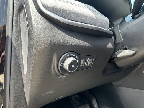 Used 2024 Jeep Compass Latitude AWD/4WD image 17