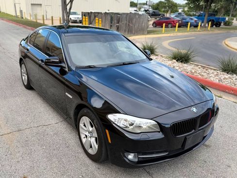 Used 2013 BMW 528i xDrive Sedan AWD/4WD image 3