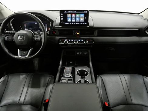 Used 2025 Honda Pilot Elite image 11