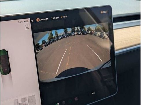 Used 2023 Tesla Model Y Long Range AWD/4WD image 54