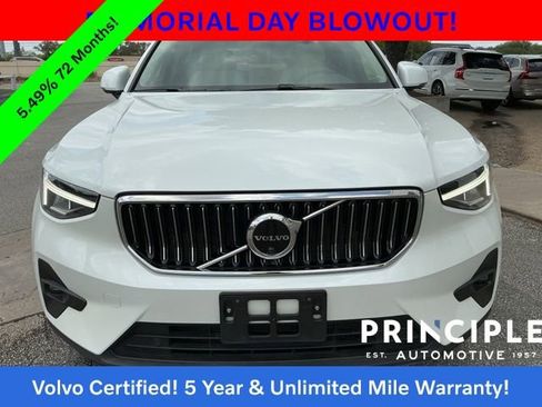 Certified 2023 Volvo XC40 B5 Plus w/ Protection Package Premier AWD/4WD image 3