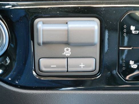 New 2026 Chevrolet Silverado 3500 LT w/ Convenience Package image 22