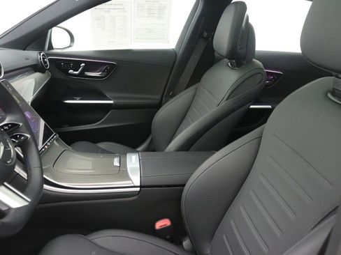 Certified 2025 Mercedes-Benz C 300 Sedan image 33