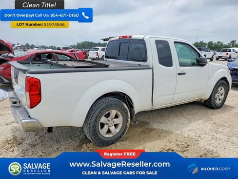 Used 2013 Nissan Frontier SV RWD image 4