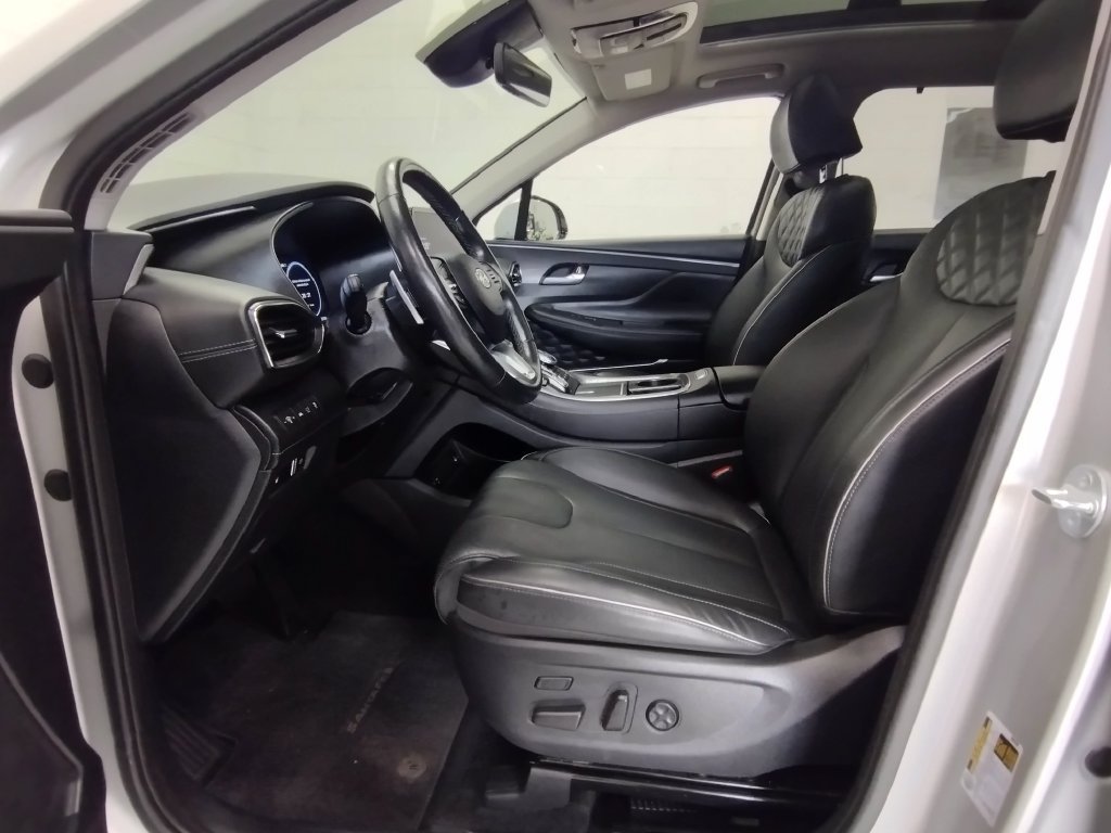 Certified 2023 Hyundai Santa Fe Limited AWD/4WD image 28