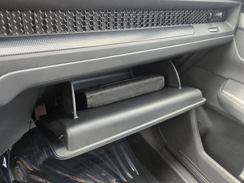Used 2023 Honda CR-V LX image 21