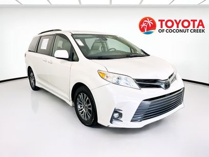 Used 2020 Toyota Sienna XLE