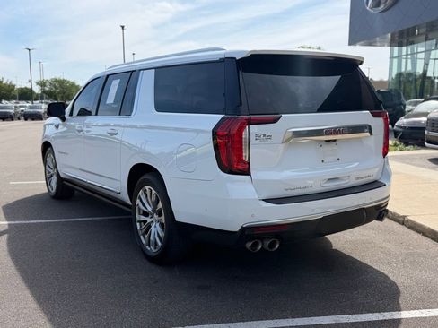 Used 2023 GMC Yukon XL Denali w/ Denali Reserve Package image 6