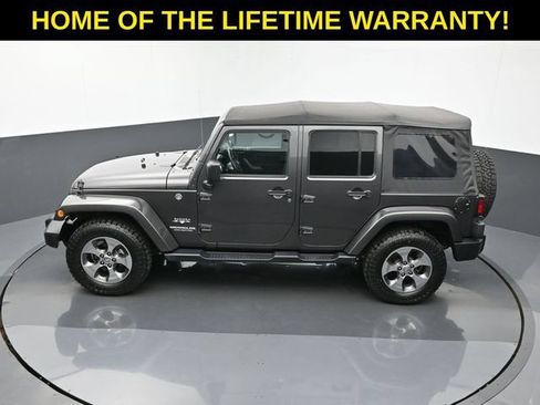 Used 2017 Jeep Wrangler Unlimited Sahara w/ Max Tow Package AWD/4WD image 56