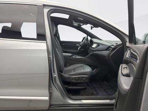 Used 2023 Buick Enclave Essence w/ Experience Buick Package image 19
