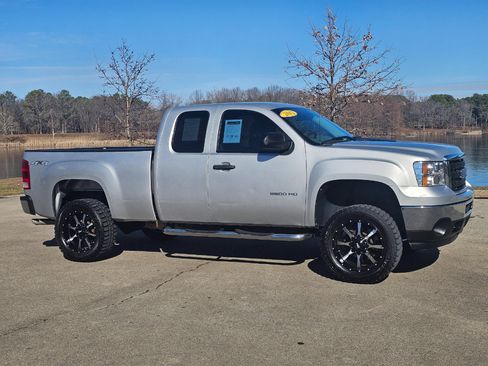 Used 2012 GMC Sierra 2500 W/T image 3