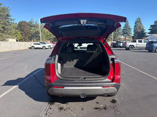 Certified 2025 Chevrolet Equinox LT AWD/4WD image 9