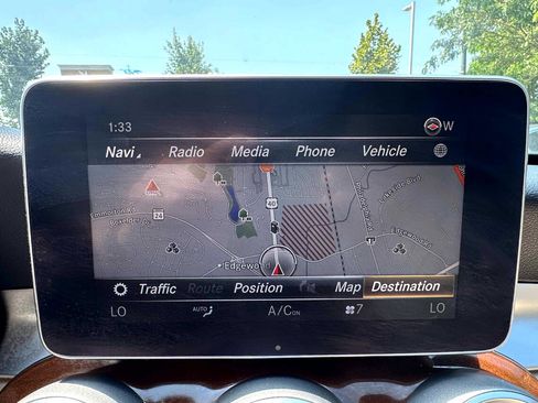 Used 2018 Mercedes-Benz C 300 4MATIC Sedan w/ Parking Assist Package image 20