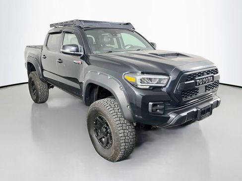 Used 2020 Toyota Tacoma 4x4 Double Cab image 4
