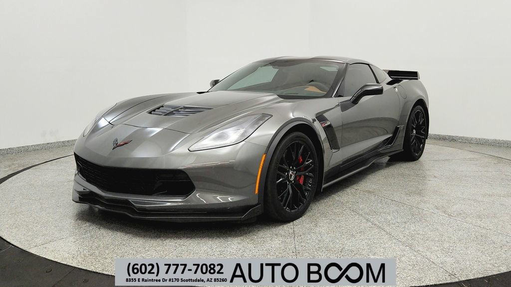 Used 2015 Chevrolet Corvette Z06 w/ 3LZ Preferred Equipment Group RWD image 1