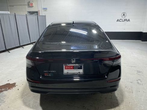 Used 2023 Honda Accord EX image 5
