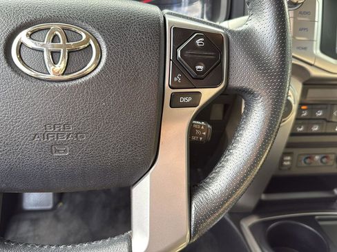 Used 2018 Toyota 4Runner Limited image 15