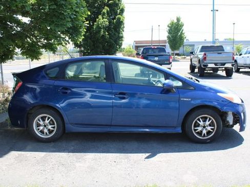 Used 2011 Toyota Prius Two FWD image 7