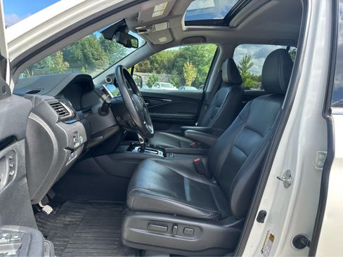 Used 2018 Honda Ridgeline RTL-E image 9