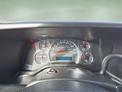 Used 2024 Chevrolet Express 2500 Work Van w/ Driver Convenience Package image 15
