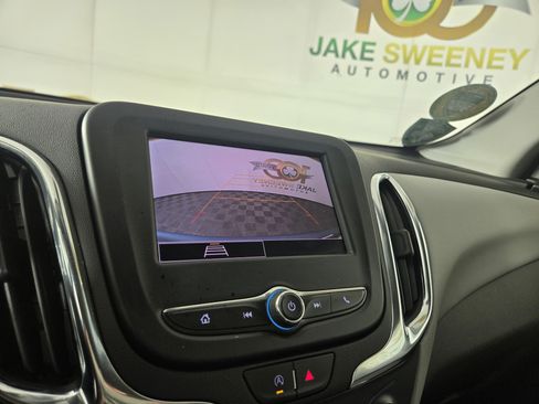 Used 2024 Chevrolet Equinox LS FWD image 20