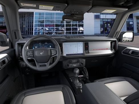New 2026 Ford Bronco Outer Banks w/ Sasquatch Package AWD/4WD image 9