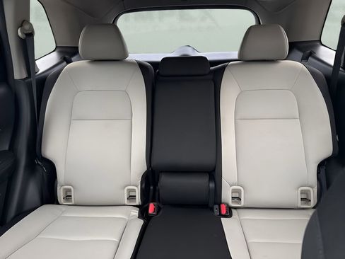 Used 2023 Honda CR-V EX image 12