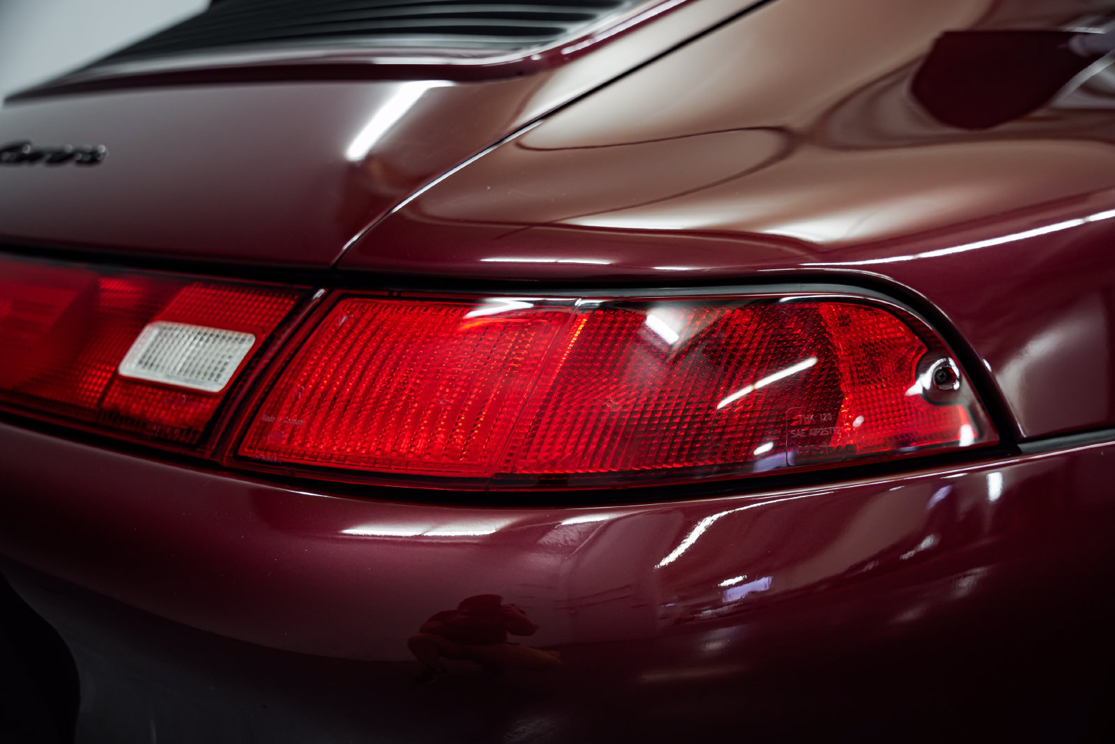 Used 1997 Porsche 911 Carrera RWD image 36