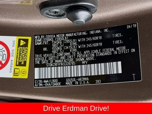 Used 2019 Toyota Highlander XLE FWD image 32
