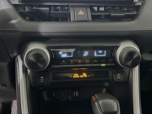 Used 2024 Toyota RAV4 LE FWD image 22