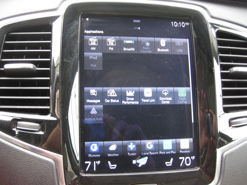 Used 2018 Volvo XC90 T6 Momentum w/ Convenience Package AWD/4WD image 17