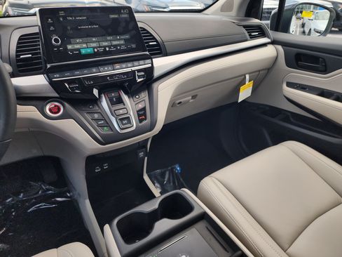 New 2026 Honda Odyssey EX-L image 9