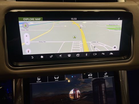 Used 2018 Land Rover Range Rover Sport Supercharged AWD/4WD image 22