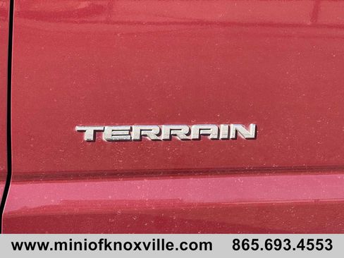 Used 2011 GMC Terrain SLE image 29