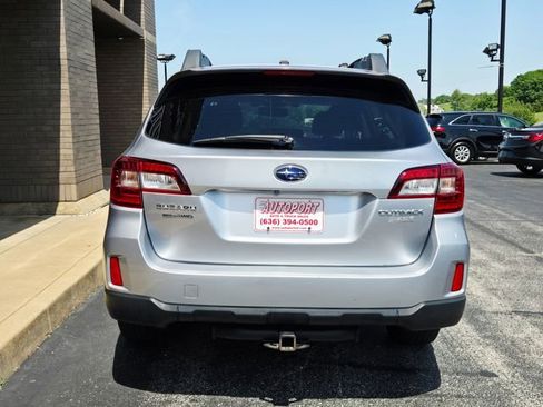 Used 2015 Subaru Outback 2.5i Limited AWD/4WD image 7