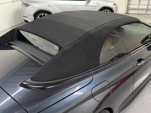 Used 2013 BMW M6 Convertible RWD image 12