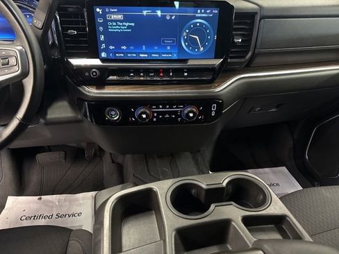 Used 2023 Chevrolet Silverado 1500 LT image 18