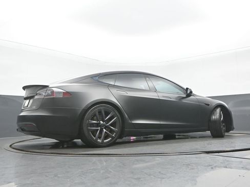 Used 2021 Tesla Model S Plaid image 33