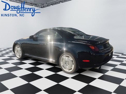 Used 2002 Lexus SC 430 Convertible image 3