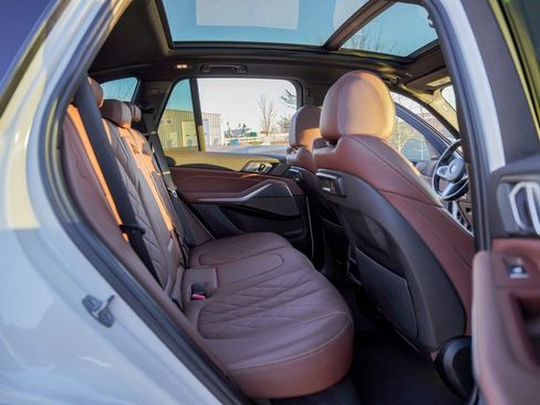 Used 2023 BMW X5 xDrive45e w/ M Sport Package image 36