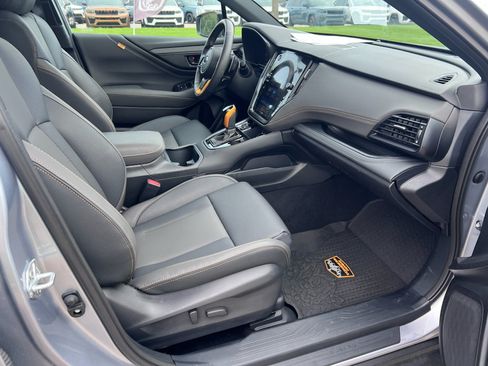 Used 2025 Subaru Outback Wilderness AWD/4WD image 17