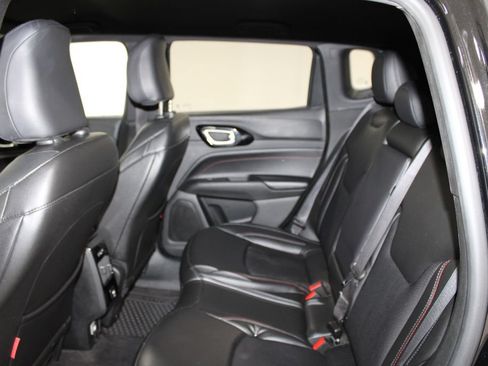 Used 2024 Jeep Compass Trailhawk AWD/4WD image 20