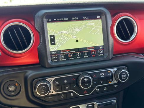 Used 2021 Jeep Wrangler Unlimited Rubicon AWD/4WD image 20